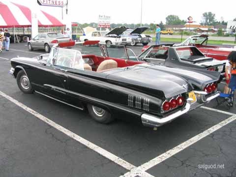 1960_ford_tbird_1.jpg
