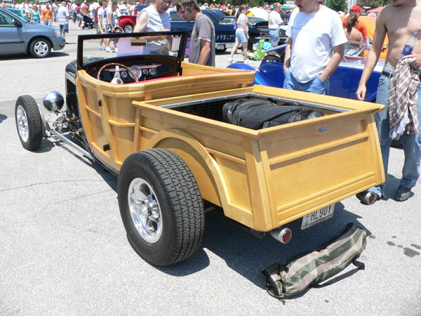 1932_Ford-3