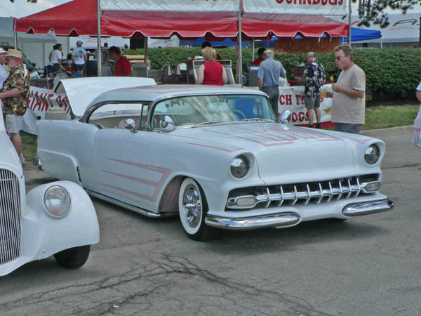 1957-ish_Ford