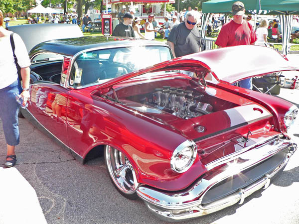 1957-ish_Olds