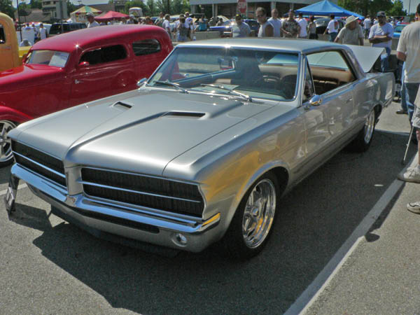 1964_Pontiac_GTO